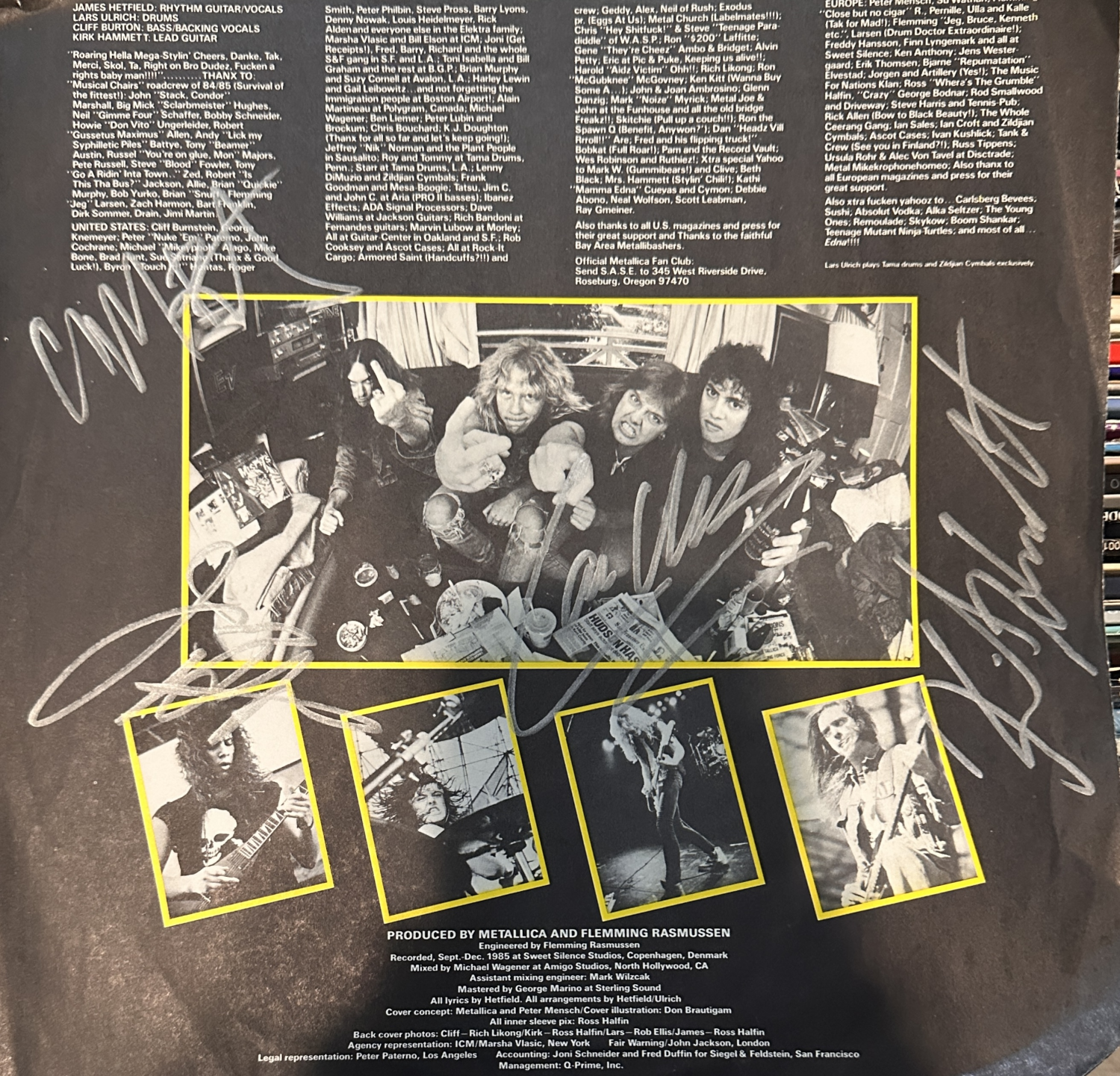 Metallica Autographed Insert JAMES CLIFF KIRK LARS